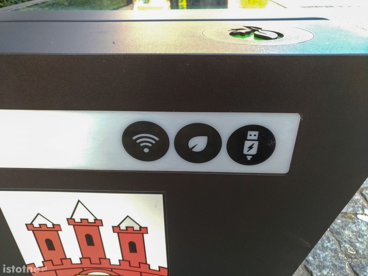 Tajemnicza ławka na bolesławieckim Rynku