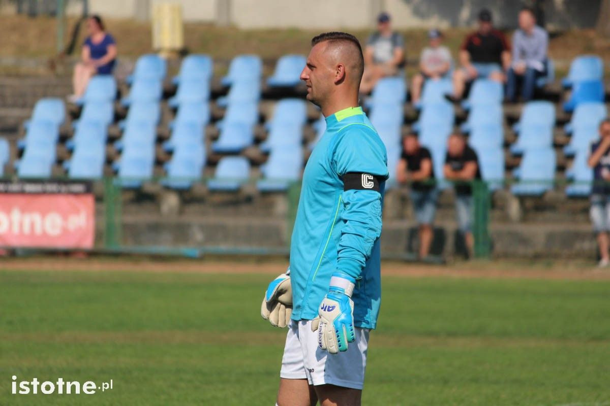 BKS: wygrana z Pogonią Świerzawa i pożegnalny mecz Dawida Kizymy