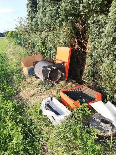 Włamywaczka zamieszkała na cudzej budowie. Ukradła piec z kochankiem