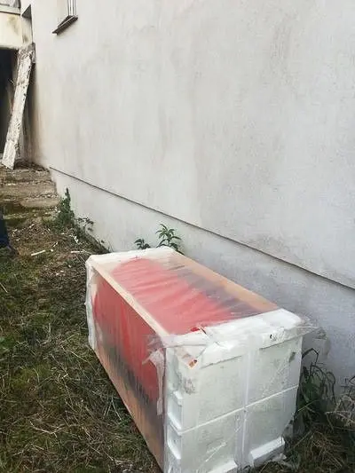 Włamywaczka zamieszkała na cudzej budowie. Ukradła piec z kochankiem