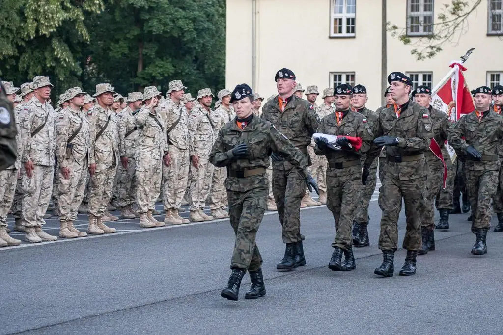 Pancerniacy wrócili do Ojczyzny