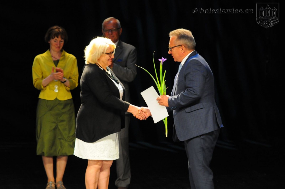 Łączą pracę z talentem. Najlepsi uczniowie nagrodzeni