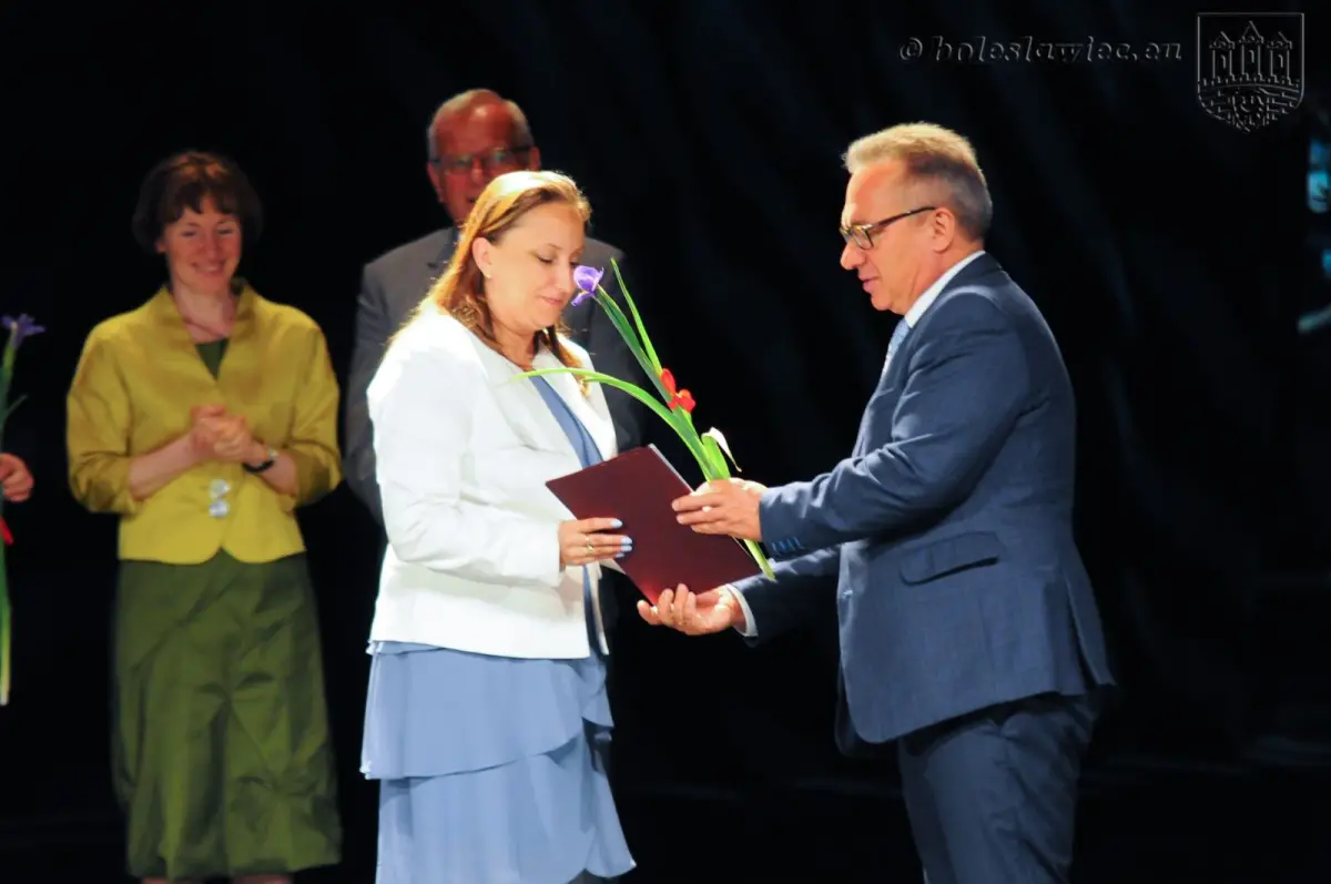 Łączą pracę z talentem. Najlepsi uczniowie nagrodzeni