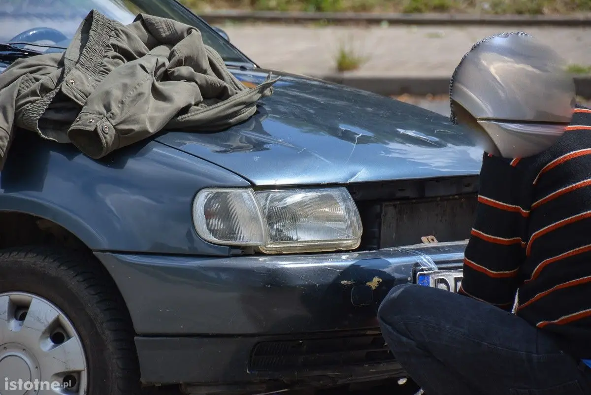 Dolne Młyny: kolizja motocykla z volkswagenem