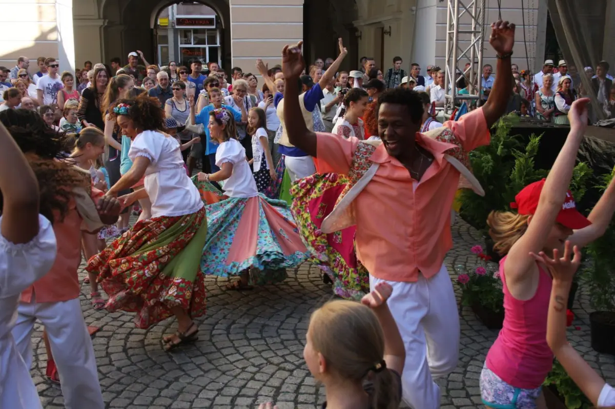 XXI Międzynarodowego Festiwalu Folklorystycznego „Świat pod Kyczerą”