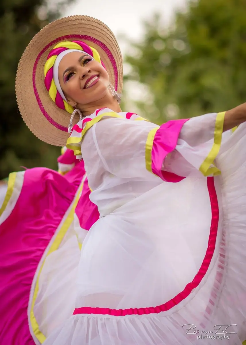 Festiwal Folklorystyczny Świat pod Kyczerą
