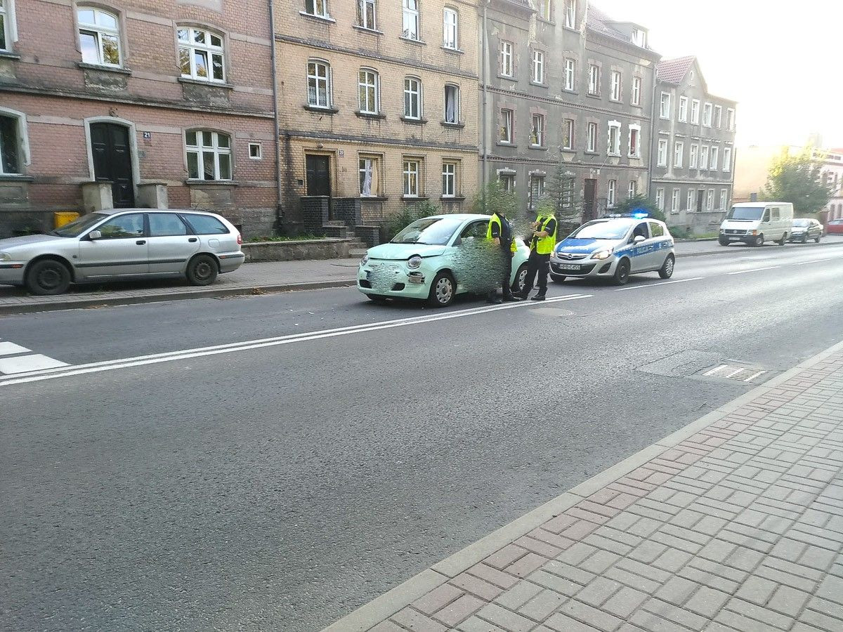Kolizja na Garncarskiej. Dwie osoby ranne
