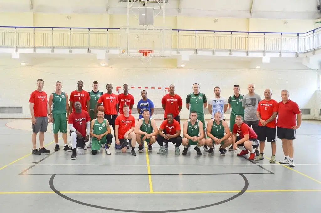 Dzień Niepodległości na sportowo. US Army pokonała naszych artylerzystów w kosza