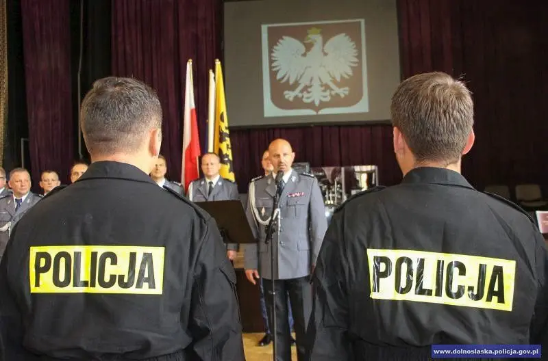 Nowi dolnośląscy policjanci już po ślubowaniu