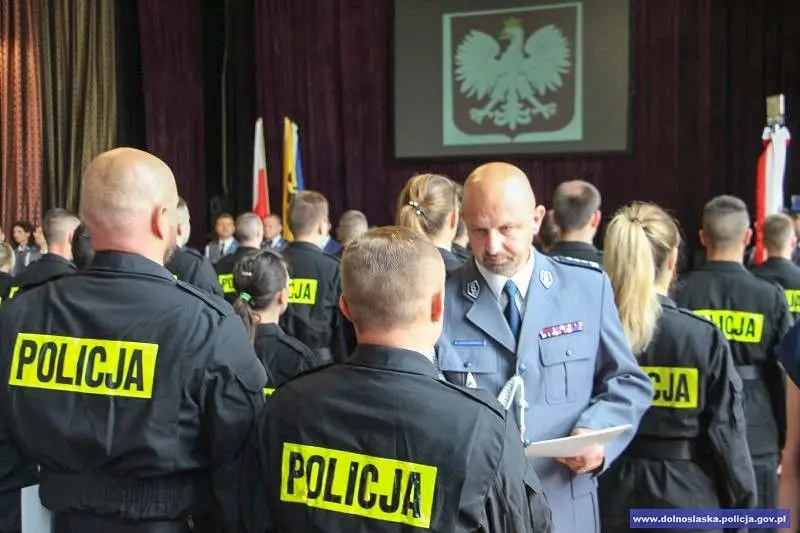Nowi dolnośląscy policjanci już po ślubowaniu