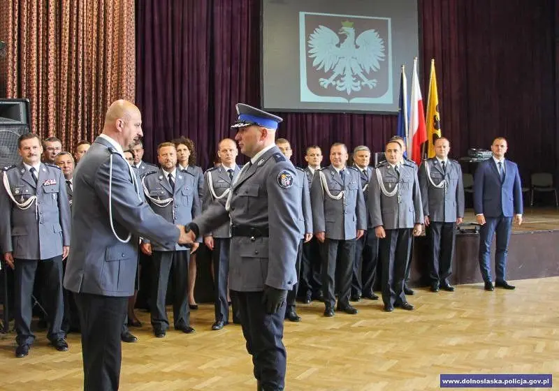 Nowi dolnośląscy policjanci już po ślubowaniu