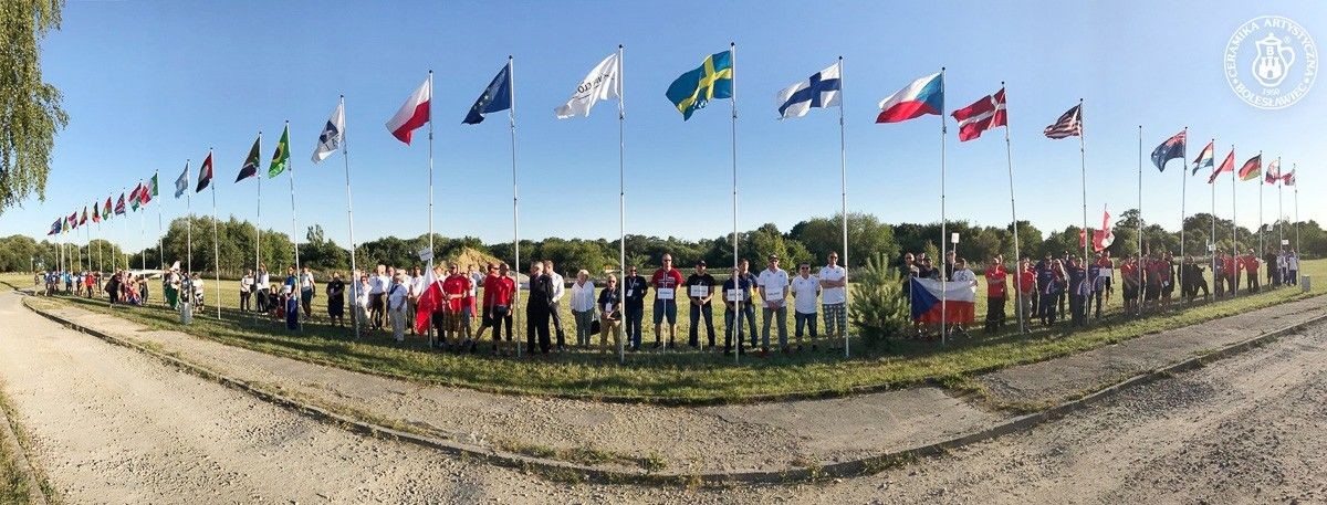 Ceramika Artystyczna partnerem Spadochronowych Mistrzostw Świata