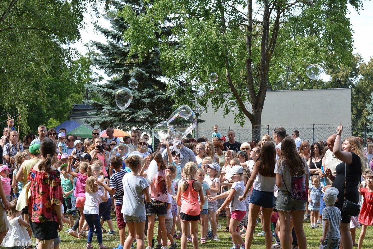 Za nami Festiwal Baniek Mydlanych na Spacerowej