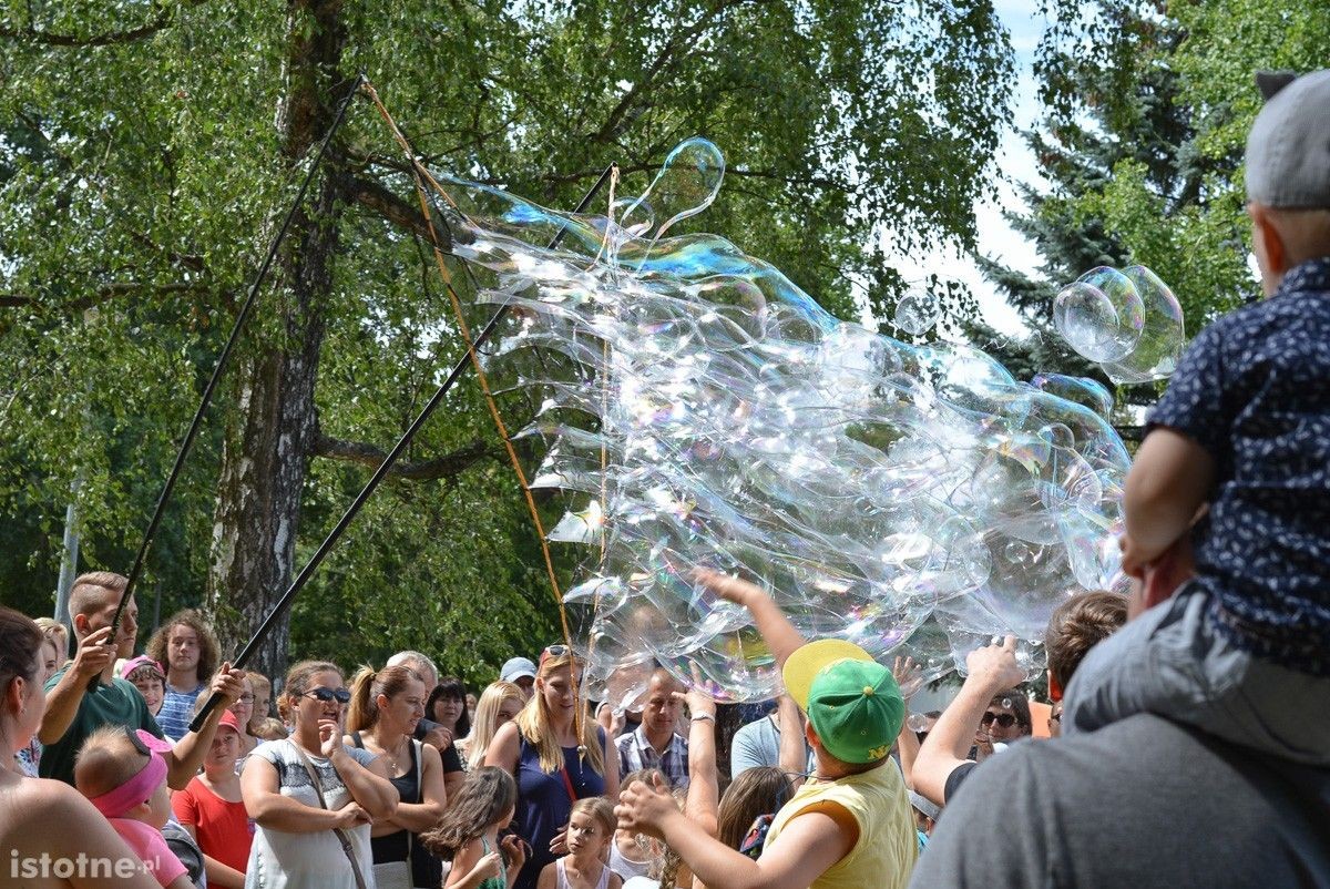 Za nami Festiwal Baniek Mydlanych na Spacerowej