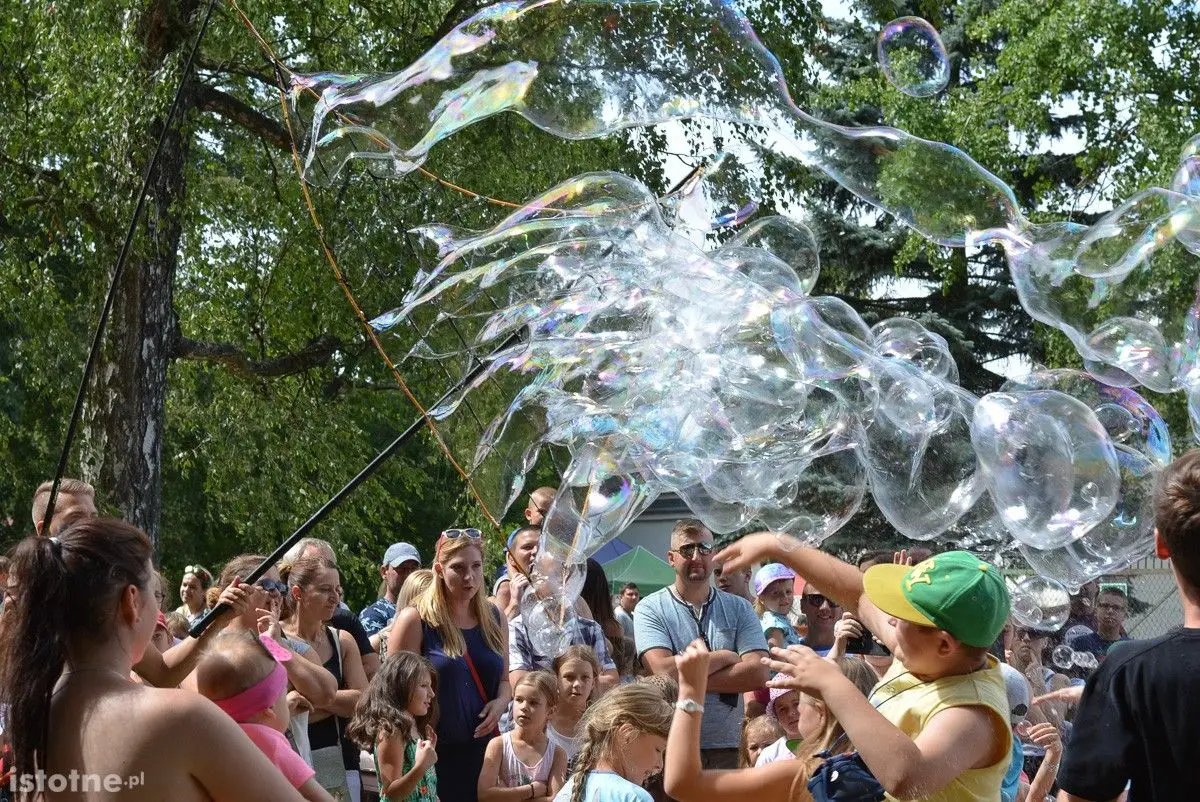 Za nami Festiwal Baniek Mydlanych na Spacerowej
