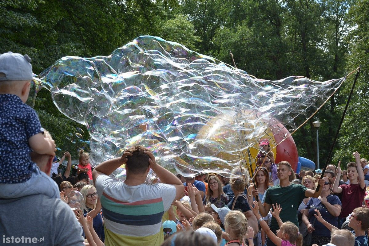 Za nami Festiwal Baniek Mydlanych na Spacerowej