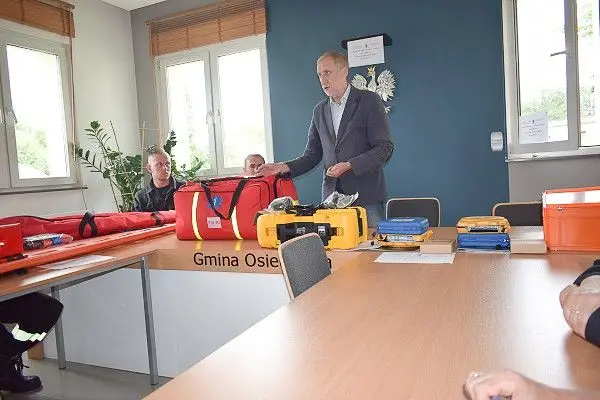 Strażacy ochotnicy z gminy Osiecznica z nowym sprzętem