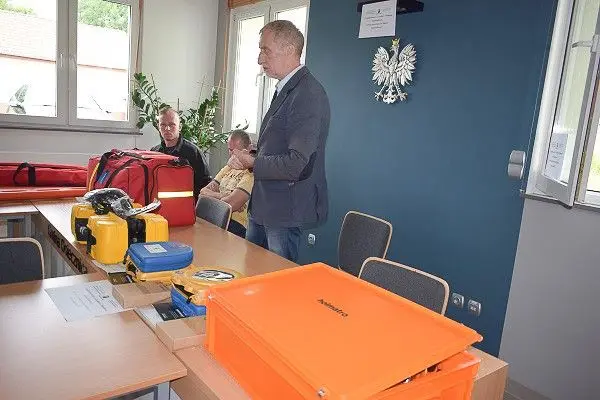 Strażacy ochotnicy z gminy Osiecznica z nowym sprzętem