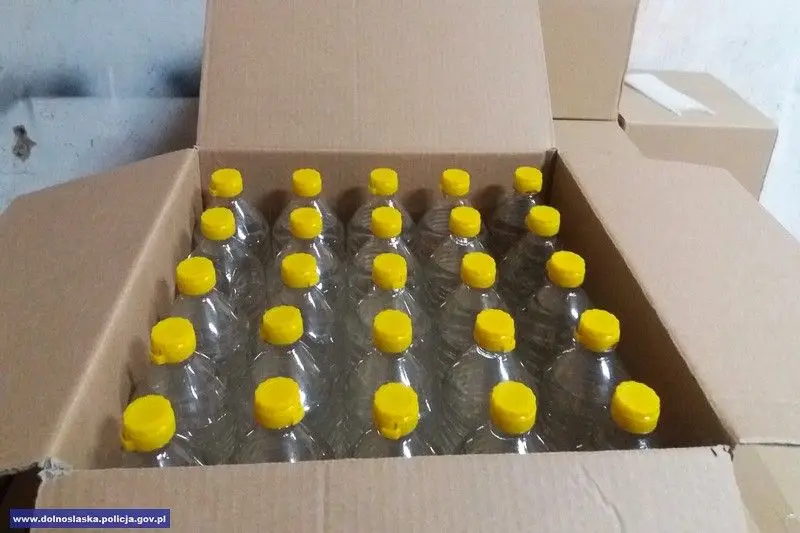 Sortownia i magazyn nielegalnego tytoniu i alkoholu zlikwidowane