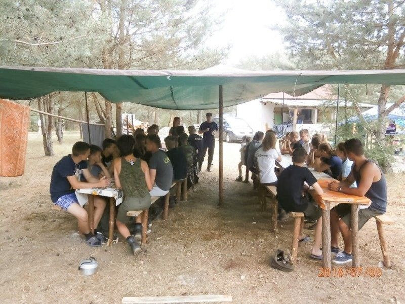 Strażacy wspierają harcerzy