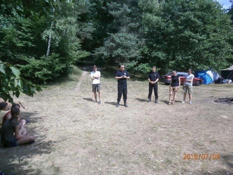 Strażacy wspierają harcerzy