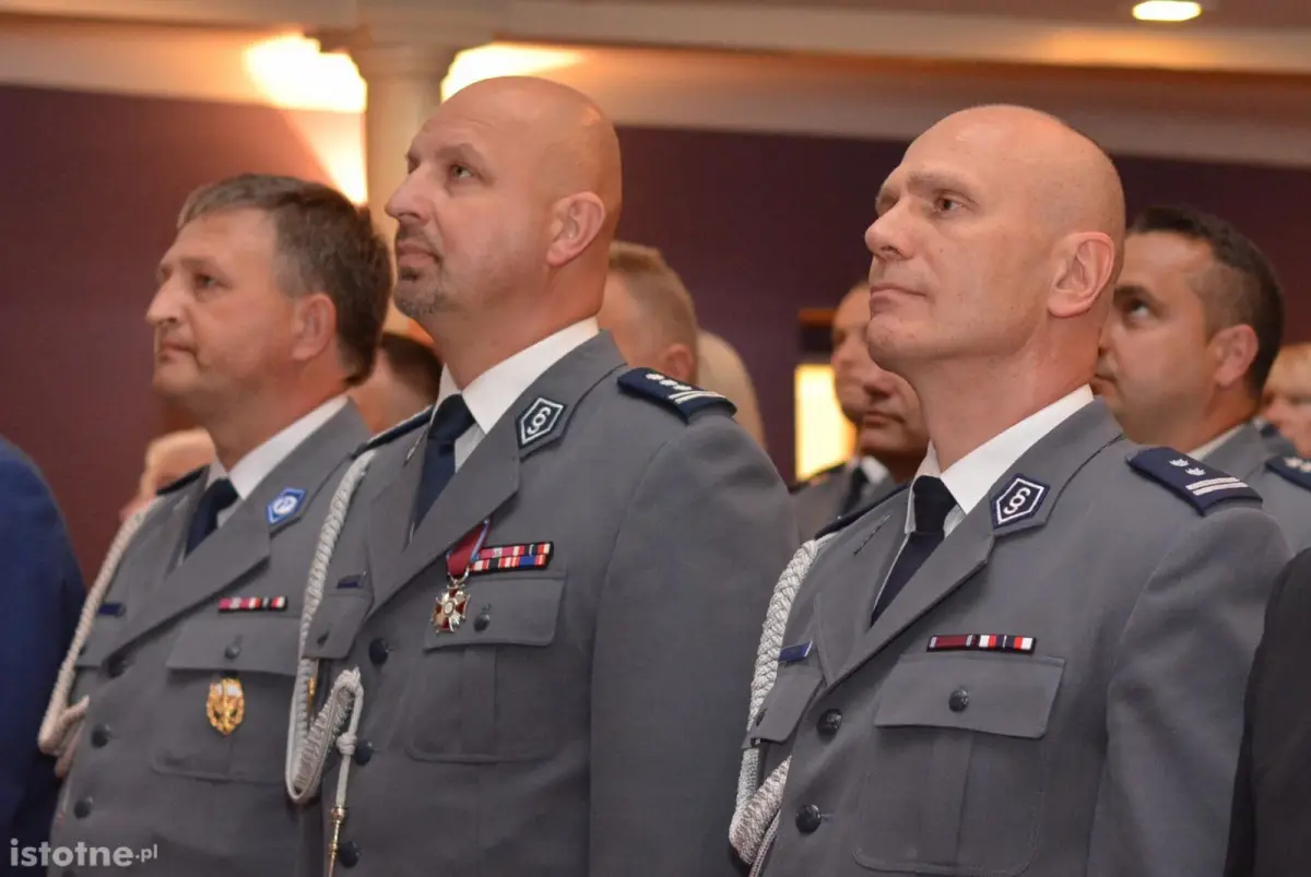 Święto bolesławieckiej policji: awanse i wyróżnienia