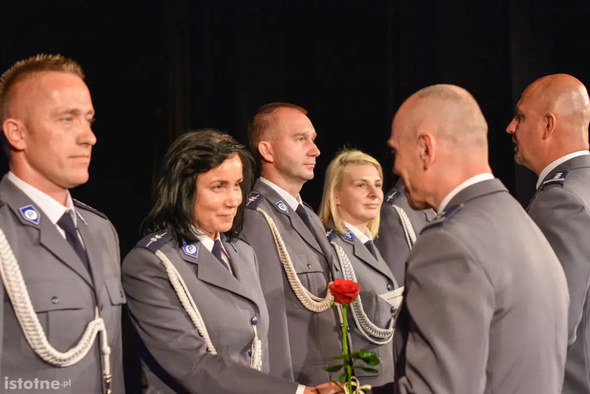 Święto bolesławieckiej policji: awanse i wyróżnienia