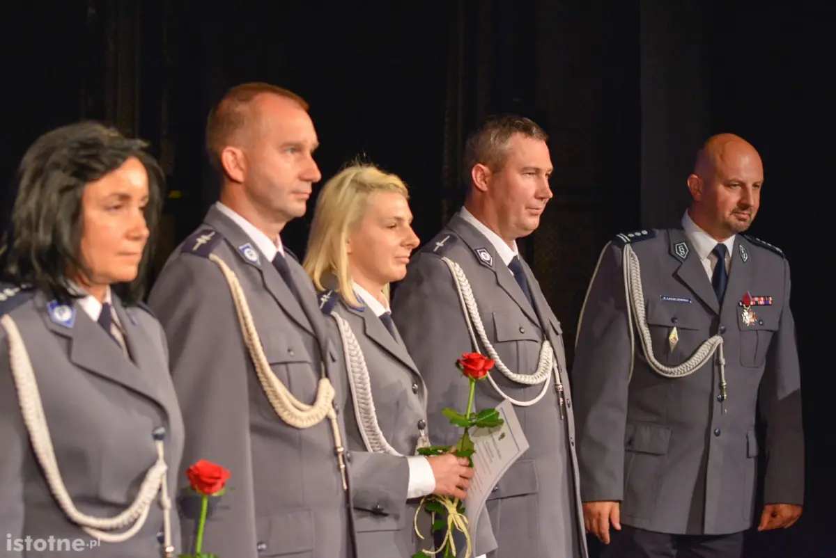 Święto bolesławieckiej policji: awanse i wyróżnienia