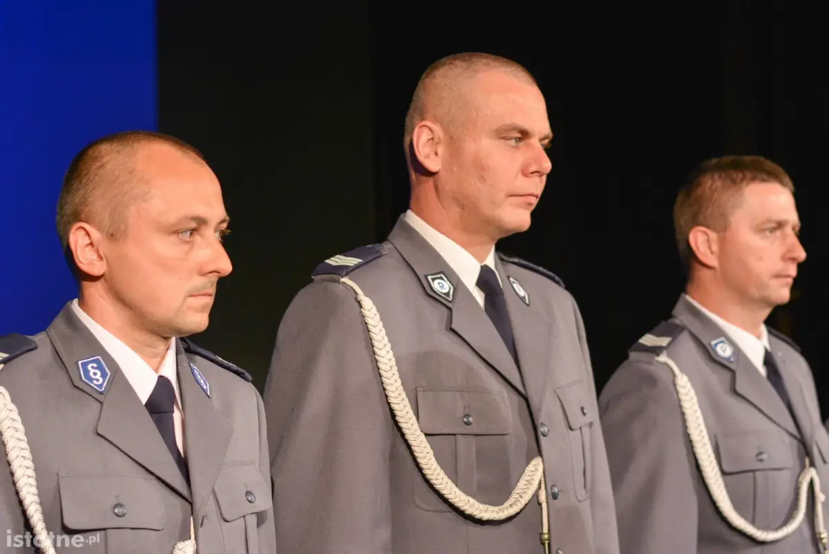 Święto bolesławieckiej policji: awanse i wyróżnienia