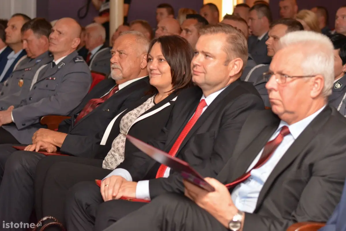 Święto bolesławieckiej policji: awanse i wyróżnienia