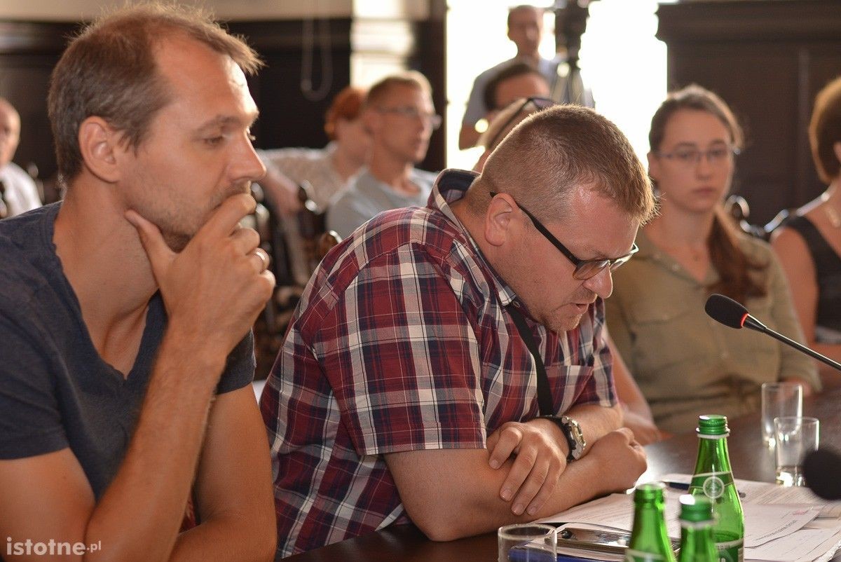 Jest chaos budowlany na osiedlu przy Pileckiego?