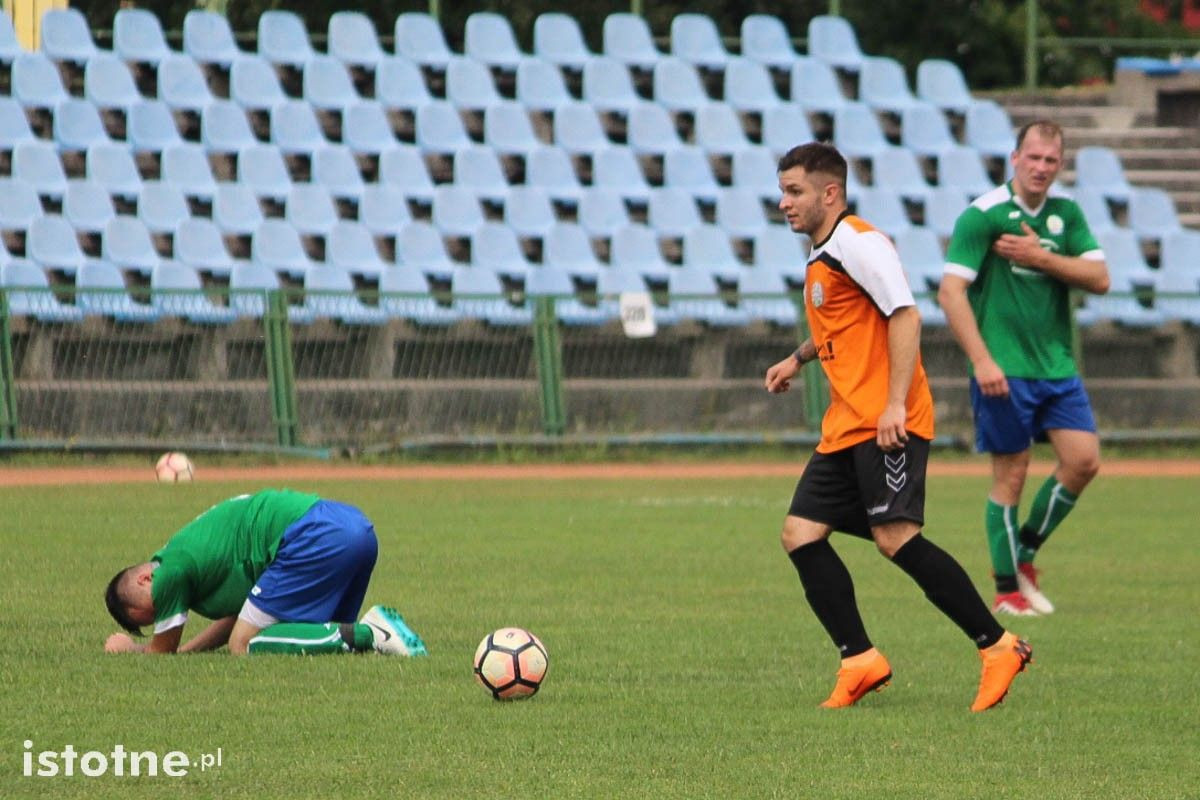 BKS wysoko wygrywa w sparingu z Piastem Zawidów