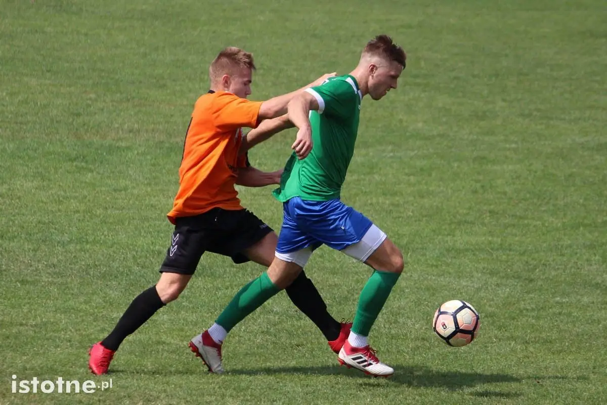 BKS wysoko wygrywa w sparingu z Piastem Zawidów