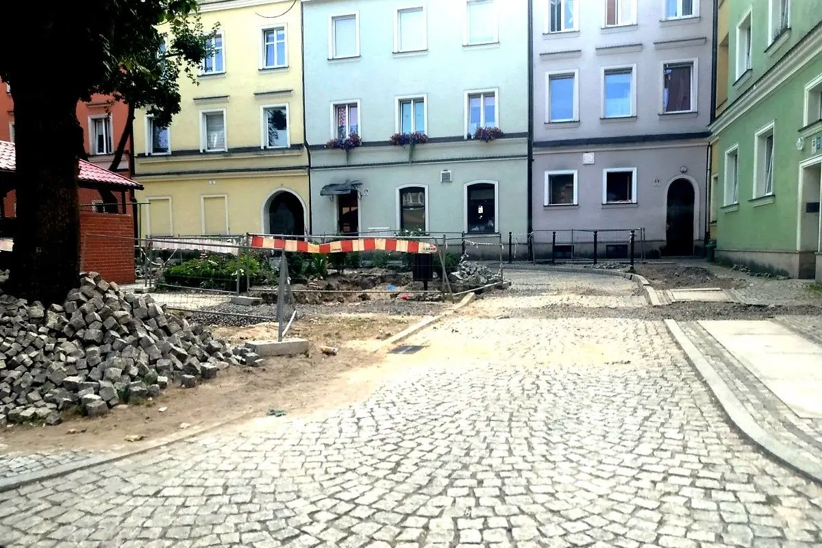 ZEC modernizuje sieć ciepłowniczą. Kierowcy narzekają na utrudnienia