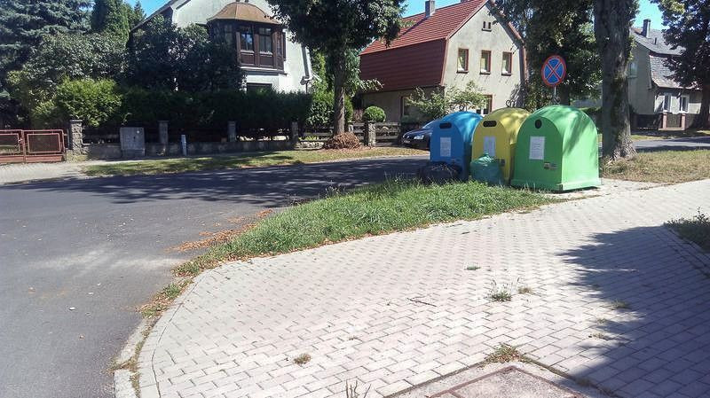 Niebezpiecznie rozmieszczone pojemniki na śmieci?