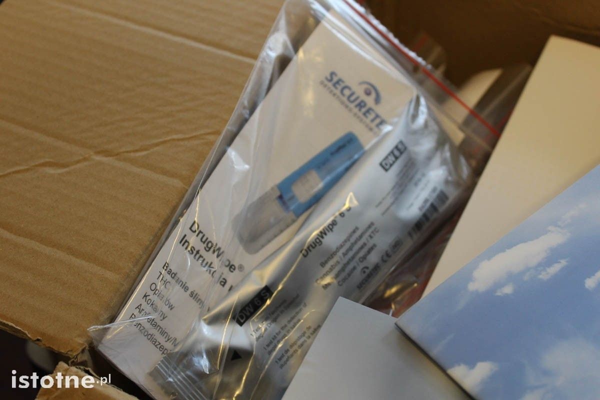 Sto narkotestów i pięć alkomatów dla bolesławieckiej policji