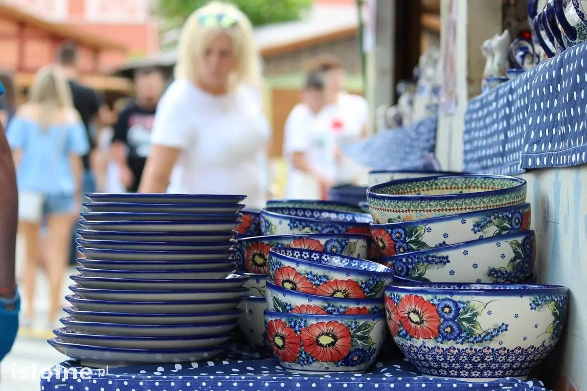 Na bolesławieckim Rynku trwają targi ceramiki