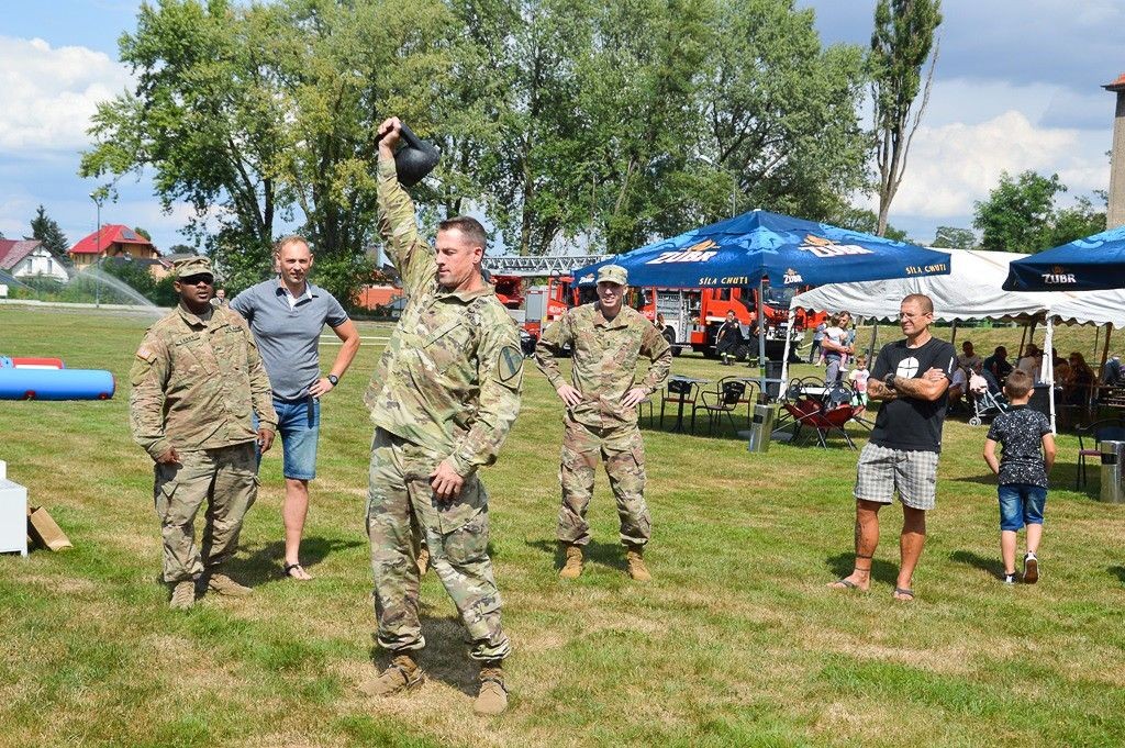 Święto Wojska Polskiego w bolesławieckim garnizonie