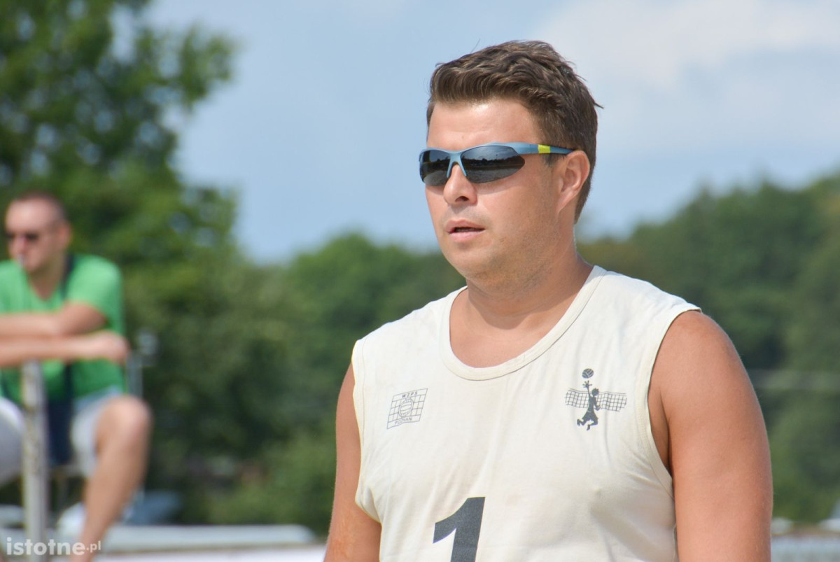 Strażacy, czyli znakomici siatkarze plażowi