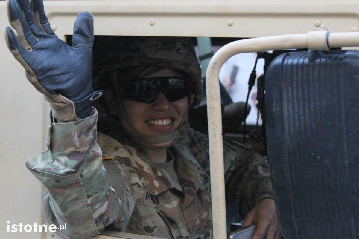 Barwna parada na Bolesławieckim Święcie Ceramiki