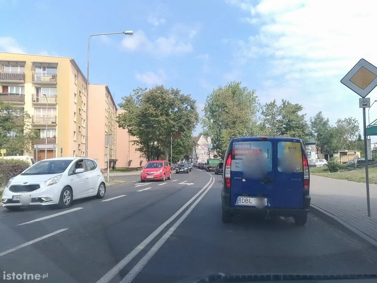 Koszmar na drogach Miasta Ceramiki