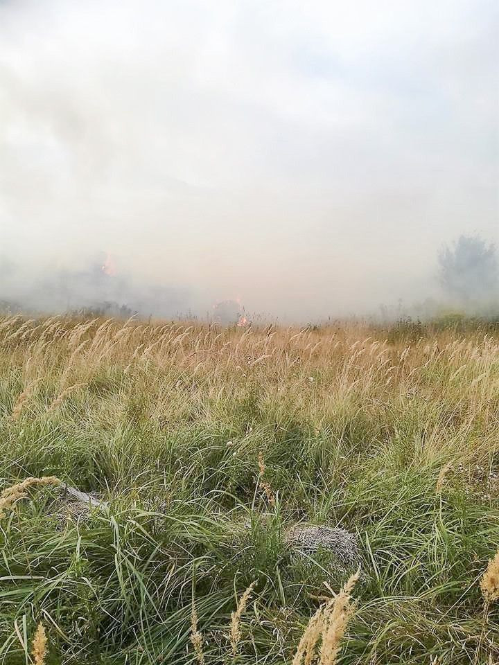 Duży pożar stogu słomy w Szczytnicy