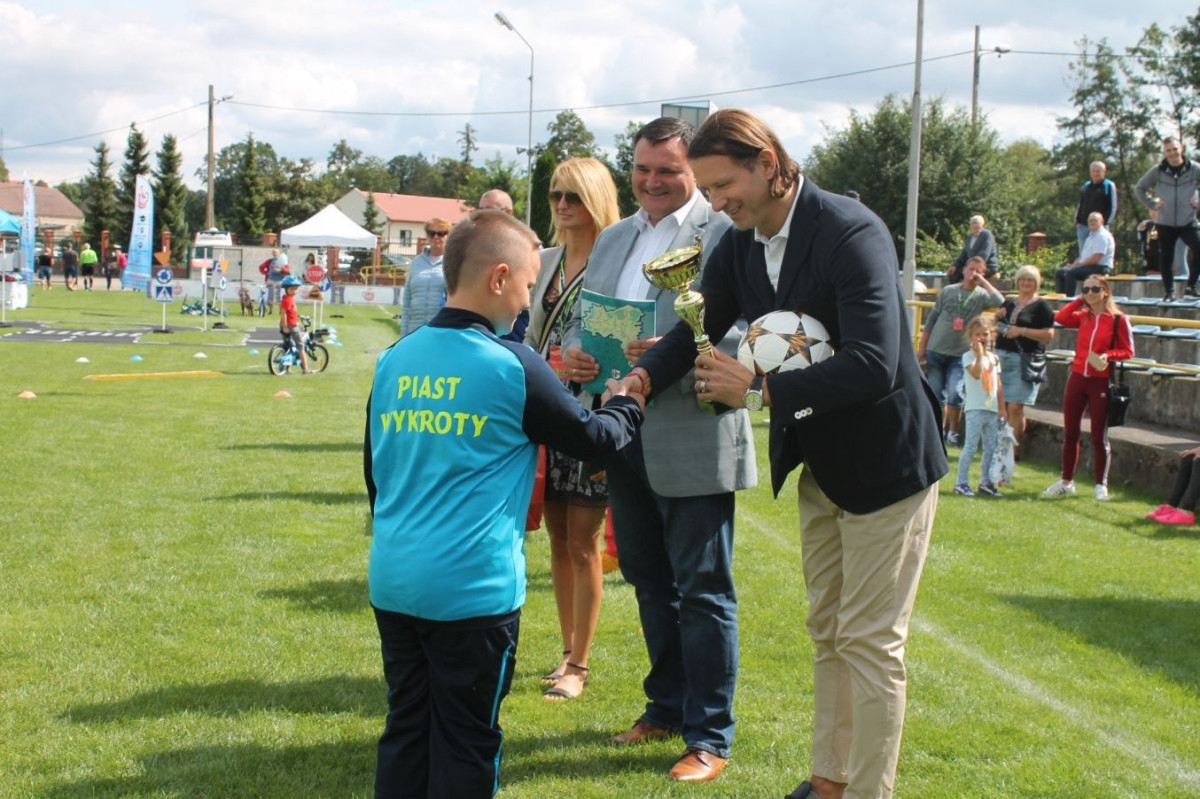Radosław Majdan na Gminnym Festiwalu Sportu