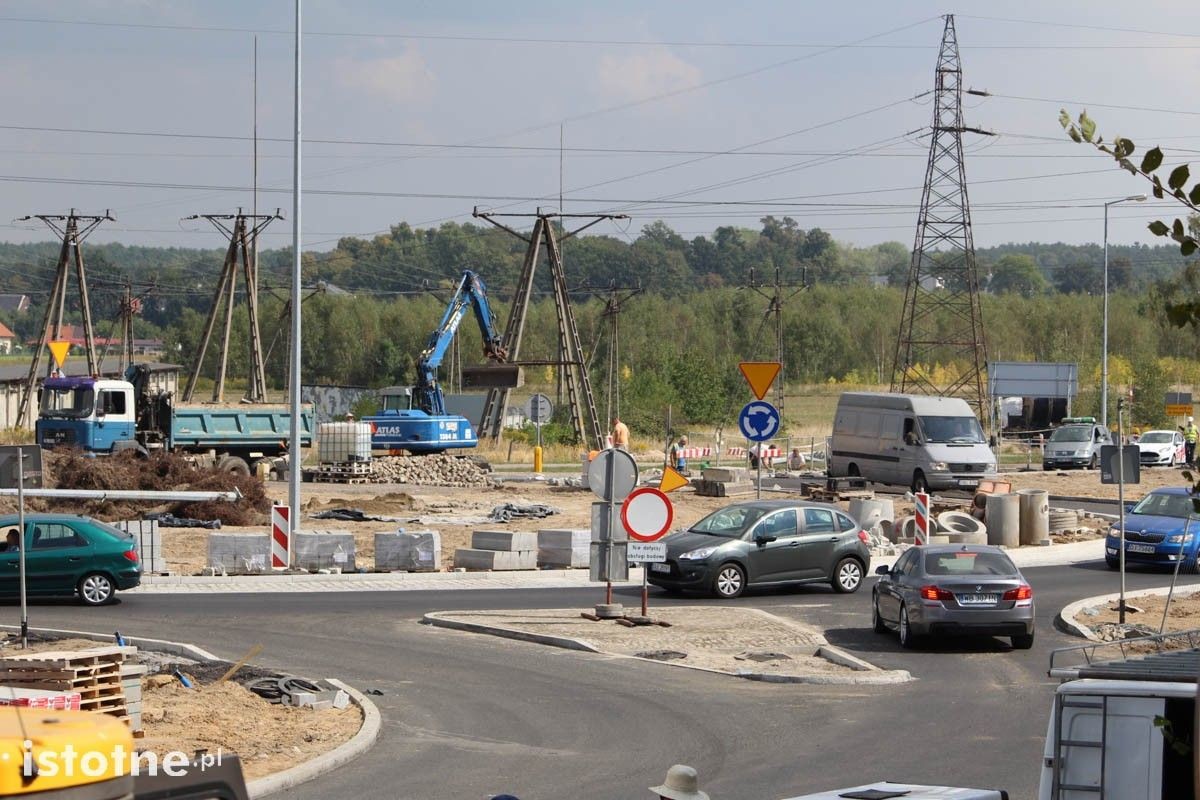 Można zjeżdżać z ronda na aleję Tysiąclecia