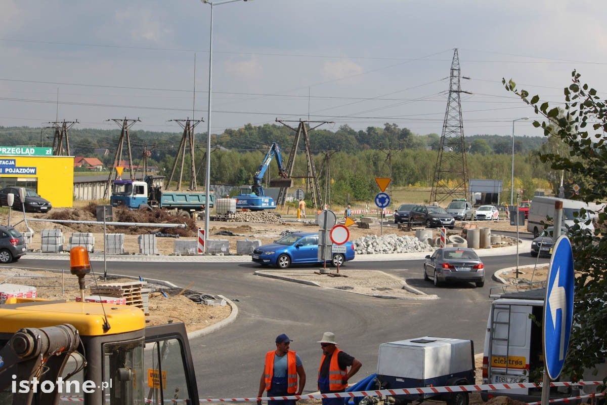 Można zjeżdżać z ronda na aleję Tysiąclecia