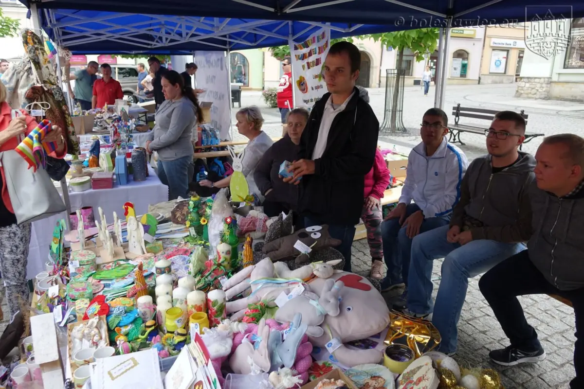 W Rynku trwają Targi Warsztatów Terapii Zajęciowej
