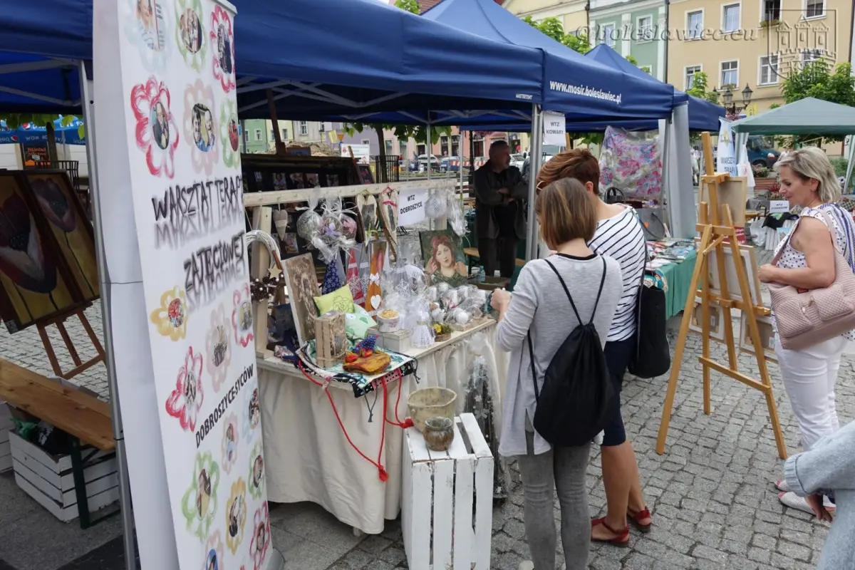 W Rynku trwają Targi Warsztatów Terapii Zajęciowej