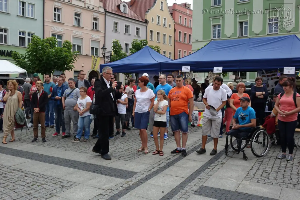 W Rynku trwają Targi Warsztatów Terapii Zajęciowej