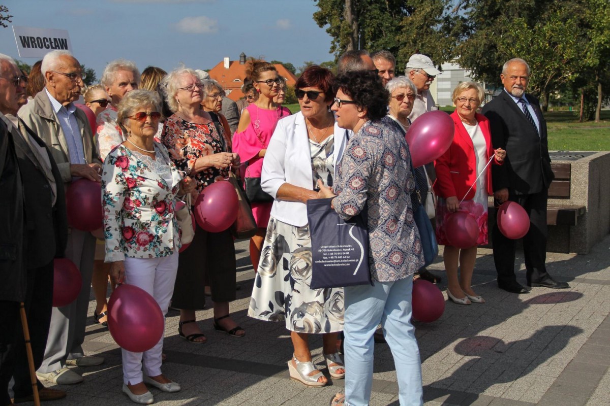 Amazonki przeszły ulicami miasta w ramach Dnia Walki z Rakiem