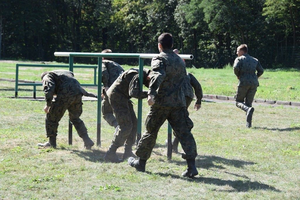 Przyszli żołnierze rywalizowali o puchar szefa MON-u